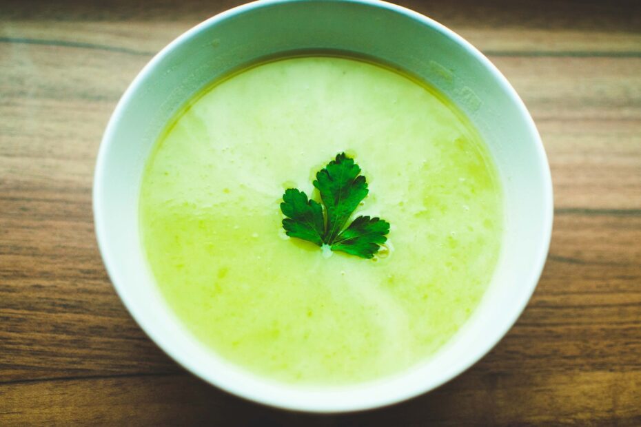 Keto Rezept | Brokkoki Cheddar Suppe | KetoDelight